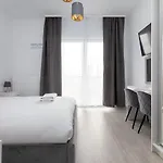 Wola Chic By Bookinghost Appartement *