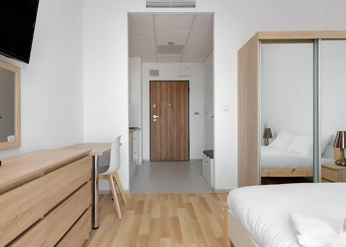 Wola Chic By Bookinghost 公寓