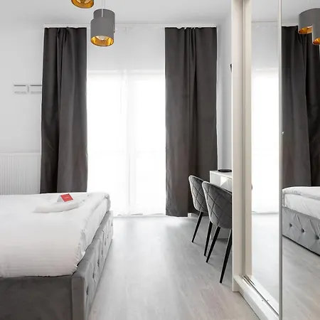 Wola Chic By Bookinghost Warsaw