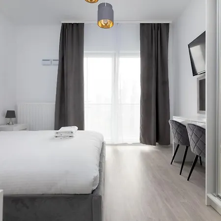 Wola Chic By Bookinghost Apartment *