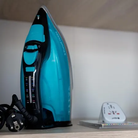 Wola Chic By Bookinghost