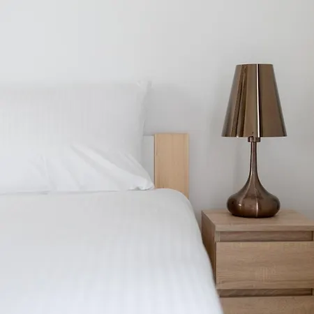 Wola Chic By Bookinghost * Varsovia